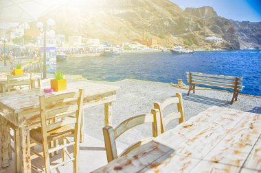 Thira City İskelesi 'ndeki Cafe Açık Hava Restoranı