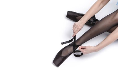 Kadın Bale Dansçısı Bacakları ve Pointes Ayakkabıları
