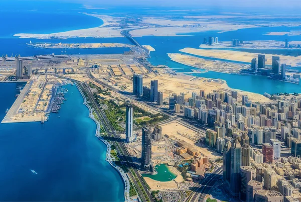 Abu Dabi 'nin hava manzarası.
