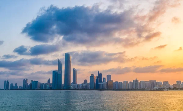 Abu Dhabu Skyline Sunset Time United Arab Emirates — Stock Photo, Image