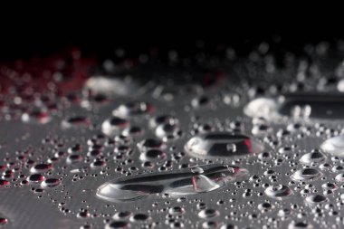 Su damlaları yakınlaşıyor.. 