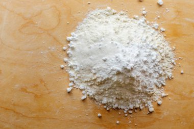 Hamur, un ve şeker için ürünler. Ev yapımı hamur işleri. Çörek..