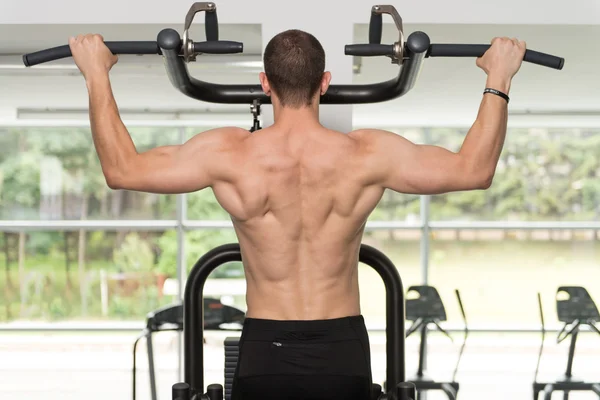 Bodybuilder Doing Pull Ups Best Back Exercises — Stock Photo, Image