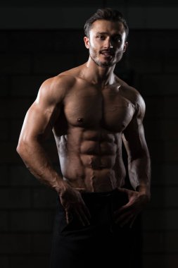 Sağlıklı bir insan altı paketi ile