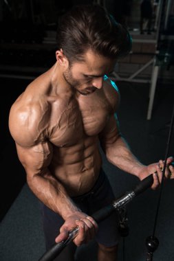 pazı egzersiz vücut geliştirmeci