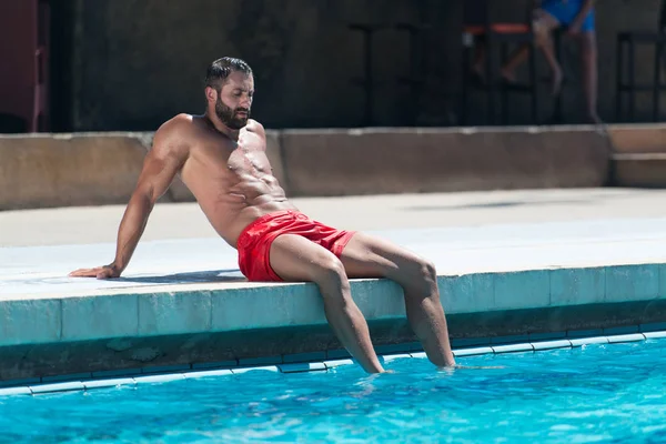 Sexy Man Resting At Swimming Pool — Stock Photo, Image