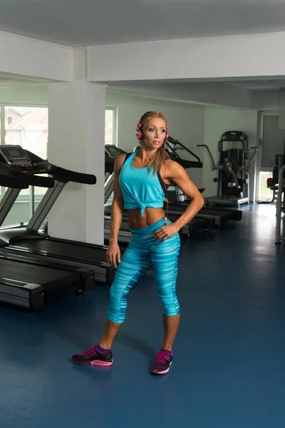 Fit Busty Mature Fit Busty Mature