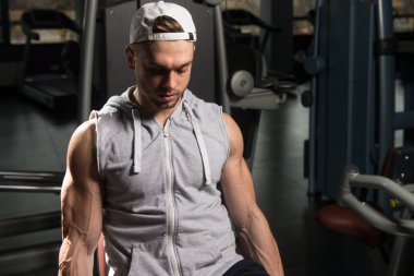 Kuadriseps egzersizleri yakın çekim