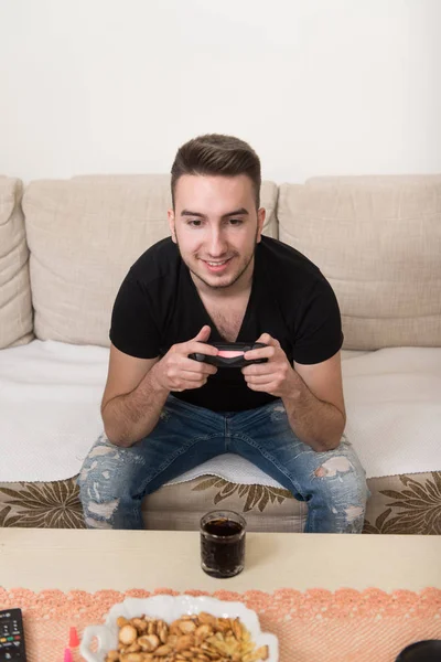 Man Playing Videogames and Holding Joystick — Stock Photo, Image