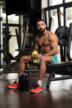 Vücut geliştirmeci içme suyu Shaker