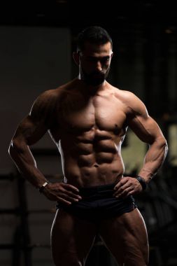 Sağlıklı bir insan altı paketi ile