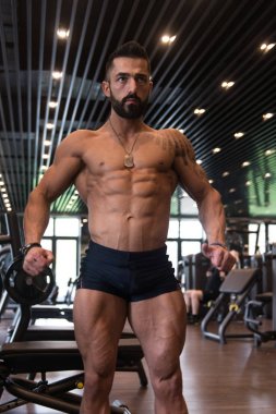 Sağlıklı bir insan altı paketi ile