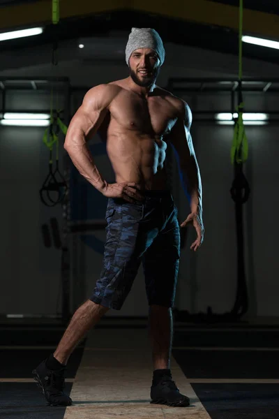身体健壮的肌肉男人的肖像 — 图库照片