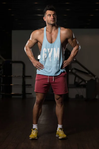 Portrait Of A Physically Fit Man In Undershirt — Stock Photo, Image