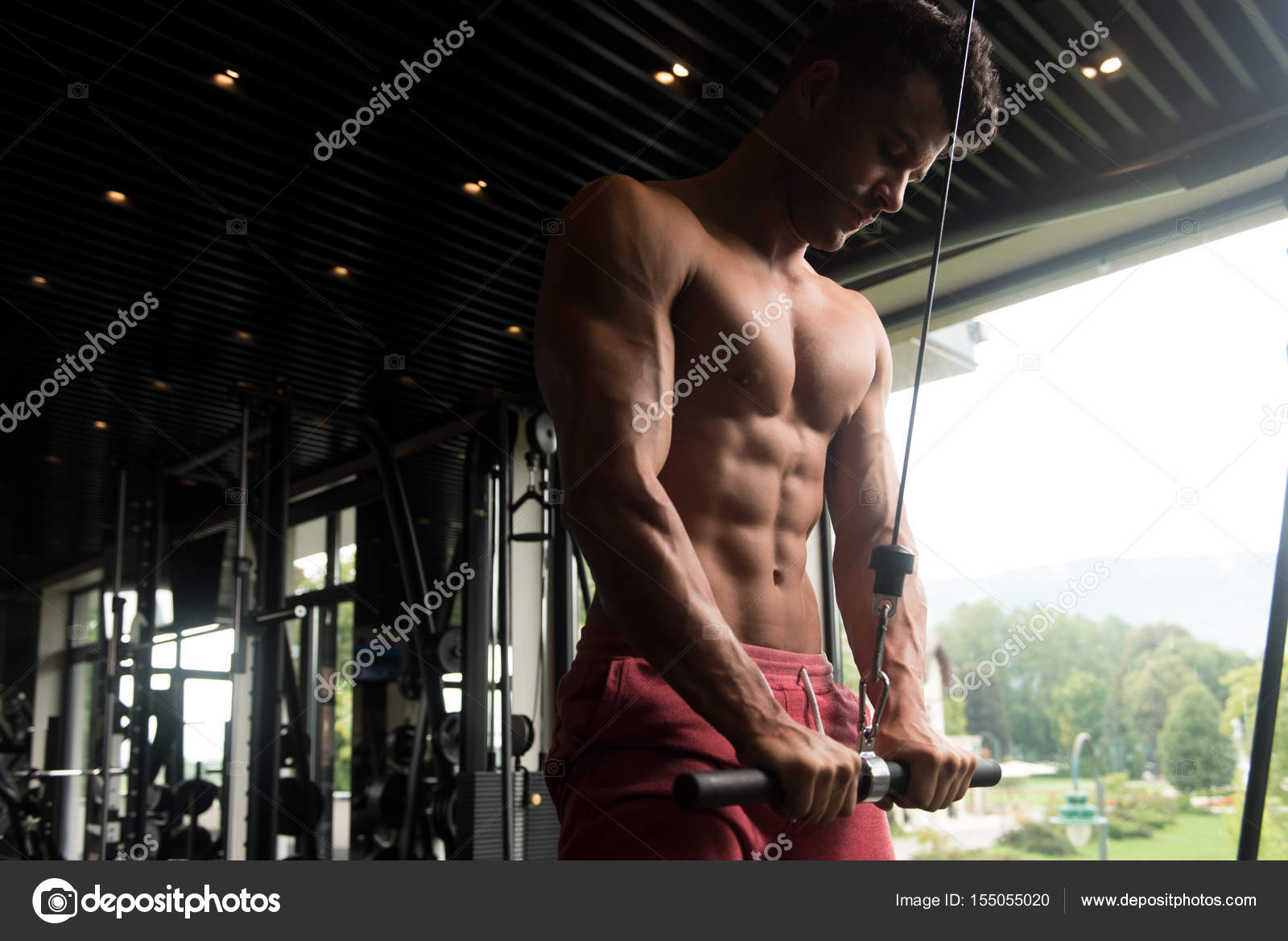 Triceps üzerinde alıştırmalar - ne için Triceps üzerinde alıştırmalar - ne için