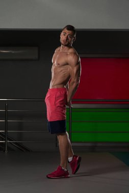 kasların esneme vücut geliştirmeci