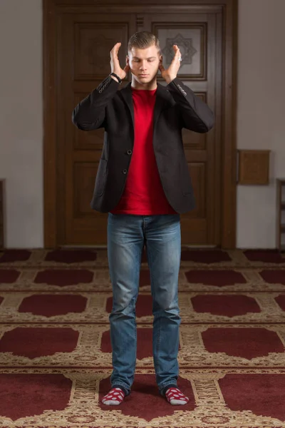 Businessman Muslim Praying in Mosque — Stock Photo, Image