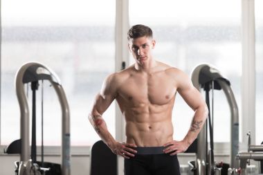 Sağlıklı bir insan altı paketi ile