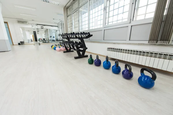 Equipamentos Máquinas Moderno Centro Fitness Sala Ginástica — Fotografia de Stock