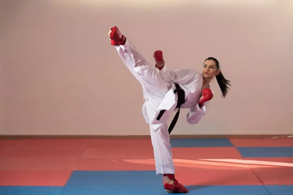 White Karate Fighter — Stock Photo, Image