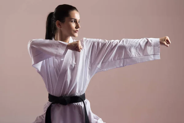 Pose de chasseur de taekwondo — Photo