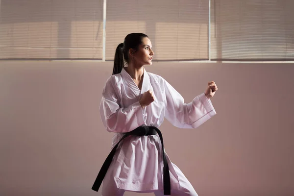 Pose do lutador de Taekwondo — Fotografia de Stock