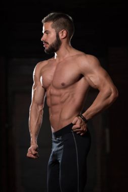 Portre sağlıklı kas modeli