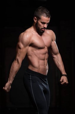 Portre sağlıklı kas modeli