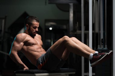 ABS Crunch tezgah kalça yükseltmek tahta üzerinde