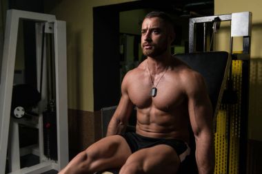 Kuadriseps egzersizleri yakın çekim