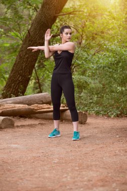 Açık havada egzersiz germe