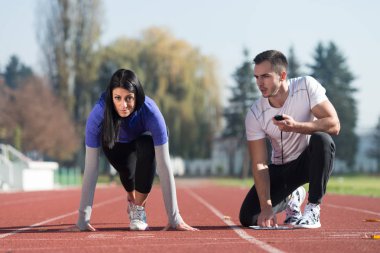 runner yarış için hazırlanıyor