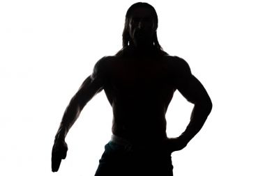 Beyaz arka plan üzerinde halter adamla siluet