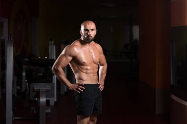 Sağlıklı bir insan altı paketi ile