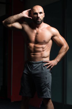 Sağlıklı bir insan altı paketi ile