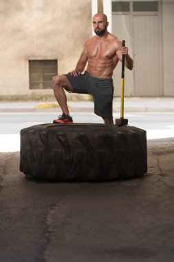 Çekiç ve Traktör Lastiği egzersiz sonra dinlenme