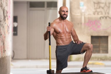 Çekiç ve Traktör Lastiği egzersiz sonra dinlenme