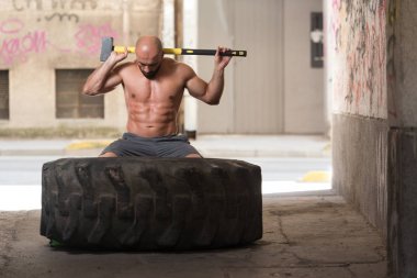 Çekiç ve Traktör Lastiği egzersiz sonra dinlenme