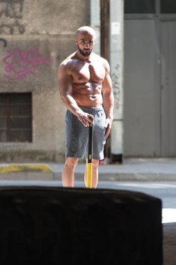 Çekiç ve Traktör Lastiği egzersiz sonra dinlenme