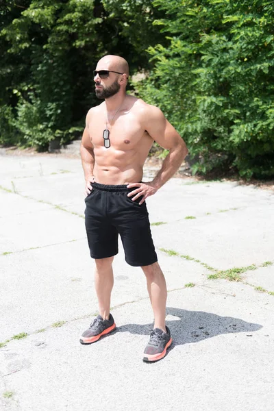 Bodybuilder Portrait Taken Outdoor — Stock Photo, Image