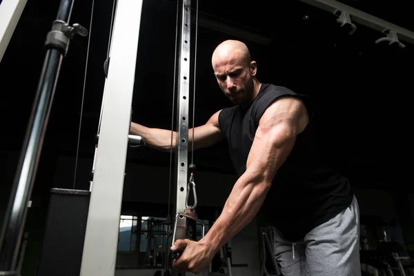 Bodybuilder Doing Heavy Exercise For Triceps With Cable — Stock Photo, Image