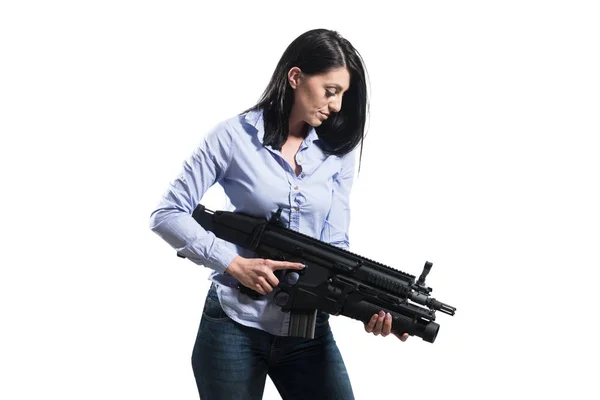 Mujer con pistola Aislada sobre fondo blanco — Foto de Stock