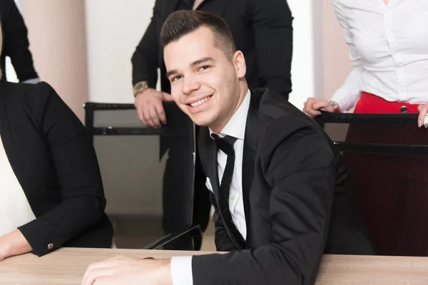 Portrait Handsome Casual Businessman Smiling — Stock Photo, Image