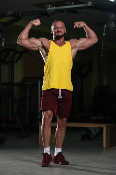 Gutaussehender Muskulöser Fitness Bodybuilder Unterhemd Beim Krafttraining Für Bizeps Einem — Stockfoto