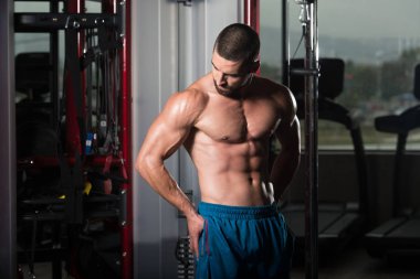 Sağlıklı bir insan altı paketi ile