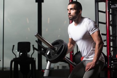 Egzersiz halter ile geri