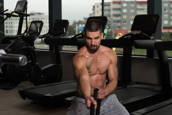 Fitness Battling Ropes At Gym Workout Fitness Exercise — Stock Photo, Image