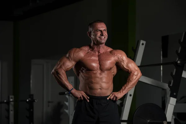 Portrait Of A Fitness Muscular Mature Man — Stock Photo, Image