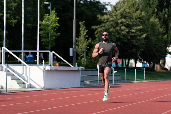 Jovem Atleta Homem Correndo Pista Park Run Athletics Race — Fotografia de Stock