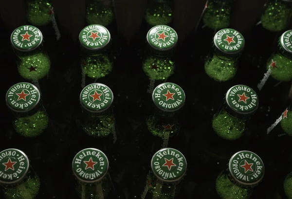 Dzerzhinsk Russia April 2020 Heineken Beer Bottles Box Top View — Stock Photo, Image
